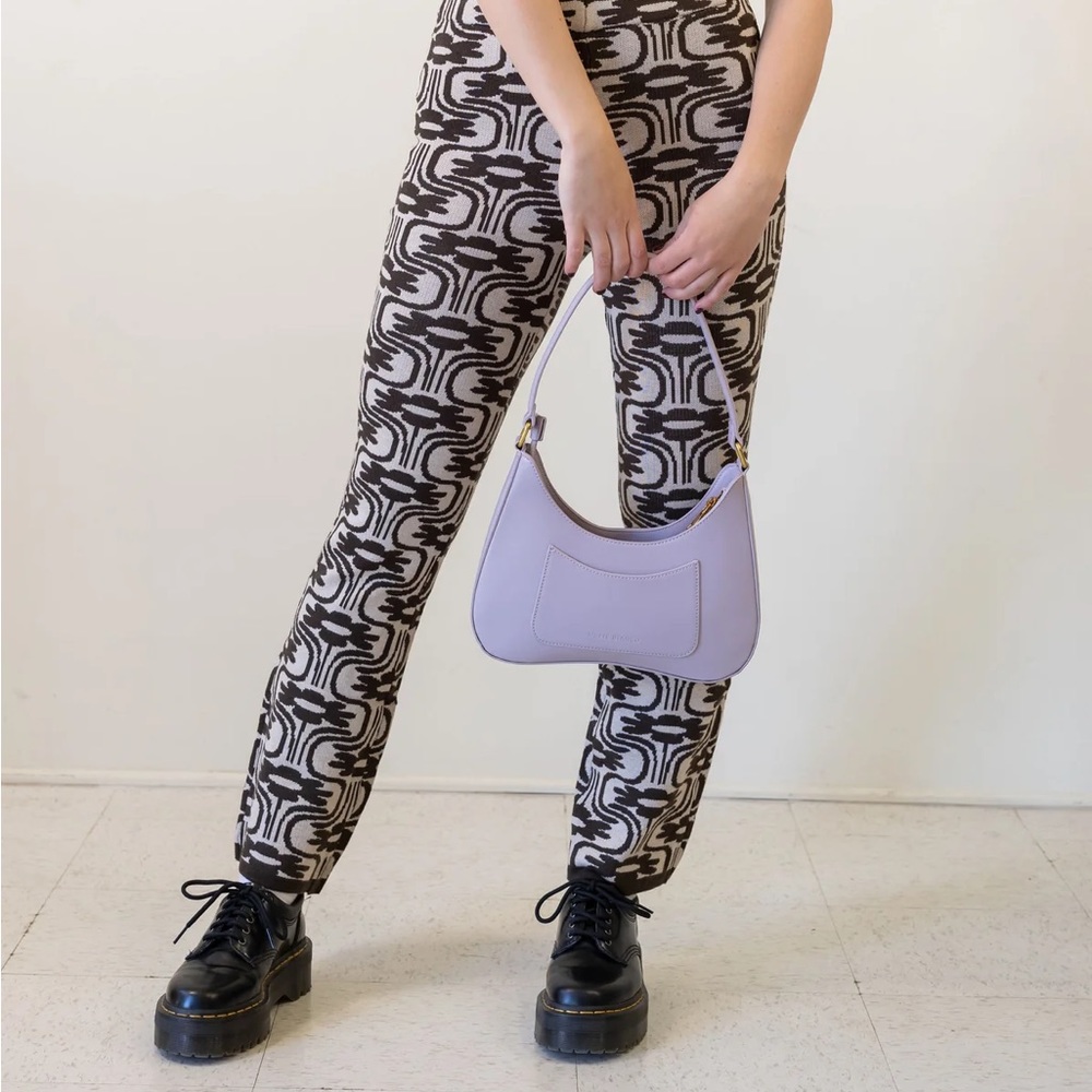 purple shoulder bag